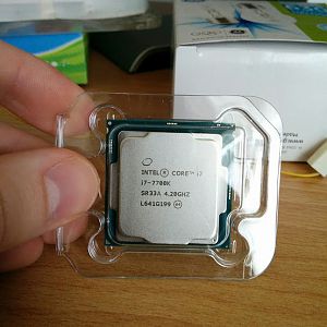 Intel i7 7700k