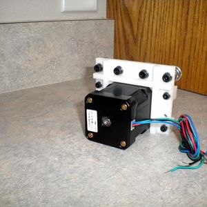 Here is the other idler assembly along with the motor to drive the X-axis