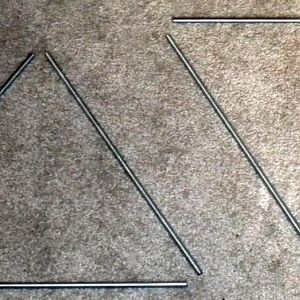 The main frame is built around 2 equilateral triangles