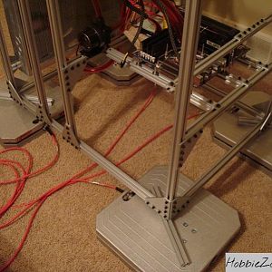 8020 pc case Lonacre sacles PC on Pads  800by600