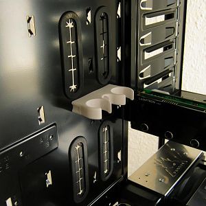 Add one 22mm double talon clip