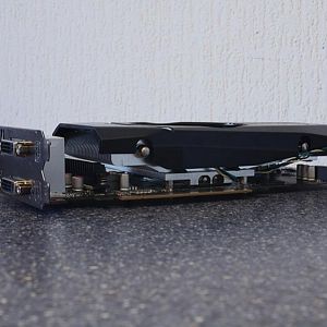 36 Asus EAH6850 CIMG2993