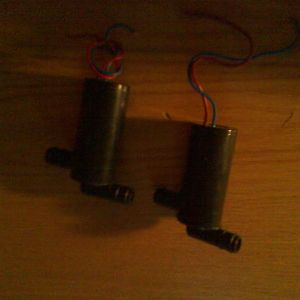twin 12v dc 7.8lm pumps