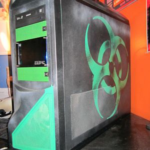 Shot of the right side panel.