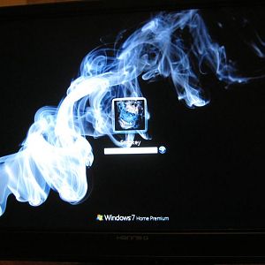 Smokey Login Screen
