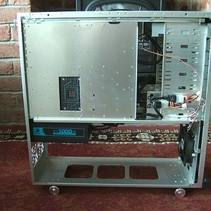 Showing Cutout in MoBo tray