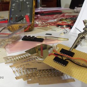 Electronics   building latch 2