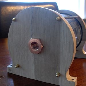 Reservoir with fitting 2