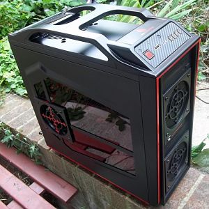 900x900px LL b1377669 900x900px LL b0817a35 100 0422