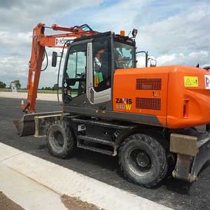 exc hitachizx140w lge