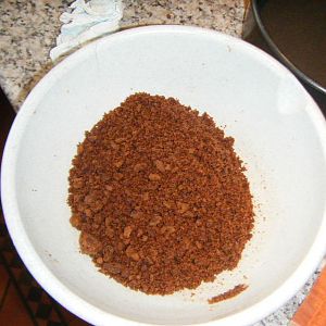 DSCF3007

Choch Chip Cookie Crumbs, with Melted  butter.  Mix well