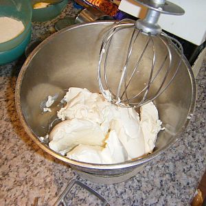 DSCF3009

The Contents of 6 packs of cream cheese