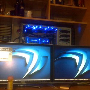 Main Desktop, AKA Elizabeth.
Intel Core 2 Extreme QX9770
8GB Patriot Viper @1033
Dual GTX 285's
6TB Hard Drive
XFX 780i