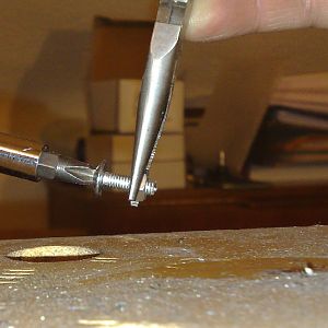 5 14 Using a nut to re cut the thread