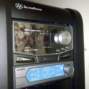 Appologies for the reflection of my curtains in on the OC Station screen!!